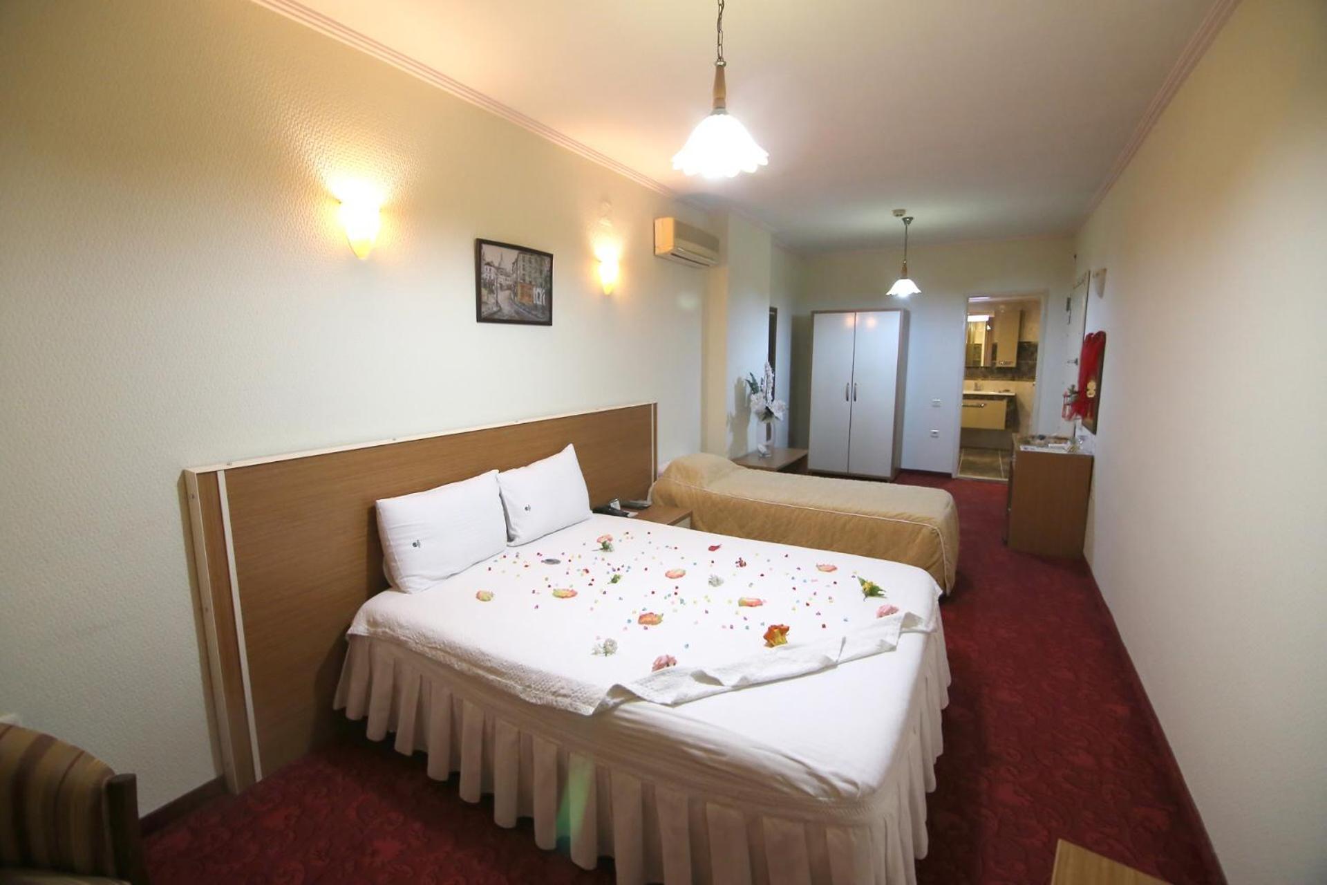 Aykut Palace Otel Искендерун Экстерьер фото