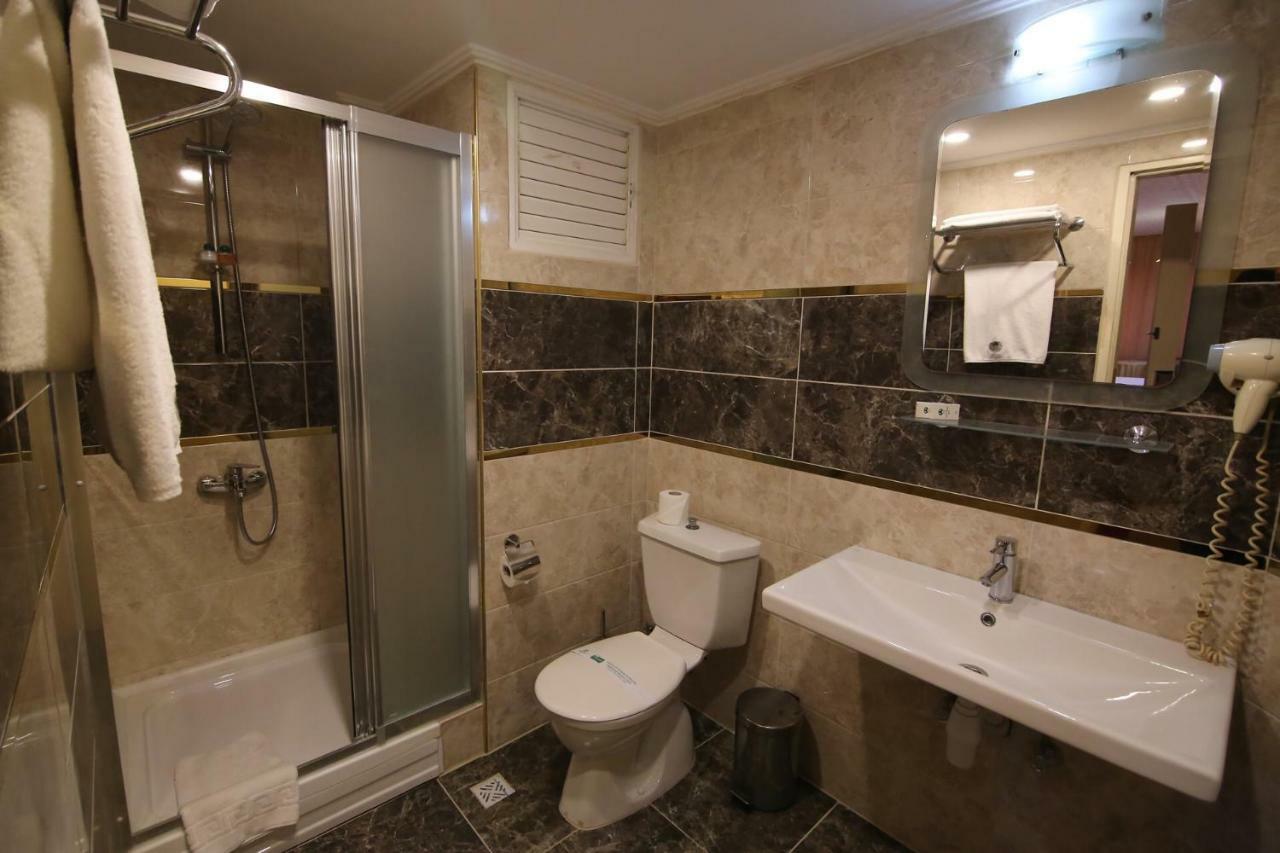 Aykut Palace Otel Искендерун Экстерьер фото